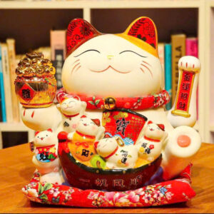 mèo nhật may mắn
